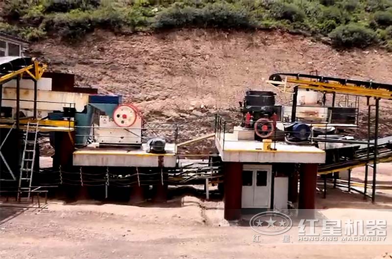 沖擊破搭配顎破、圓錐破現(xiàn)場